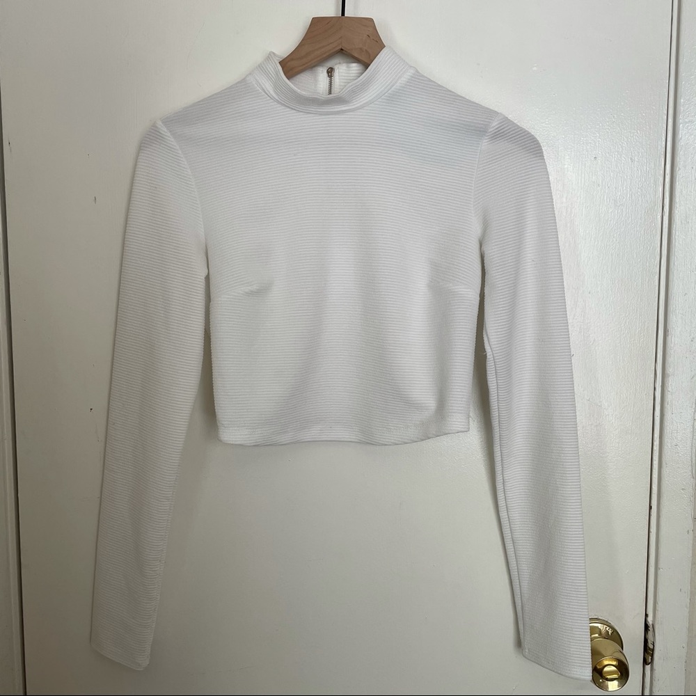 Ribbed Mock Neck Turtleneck 🕊